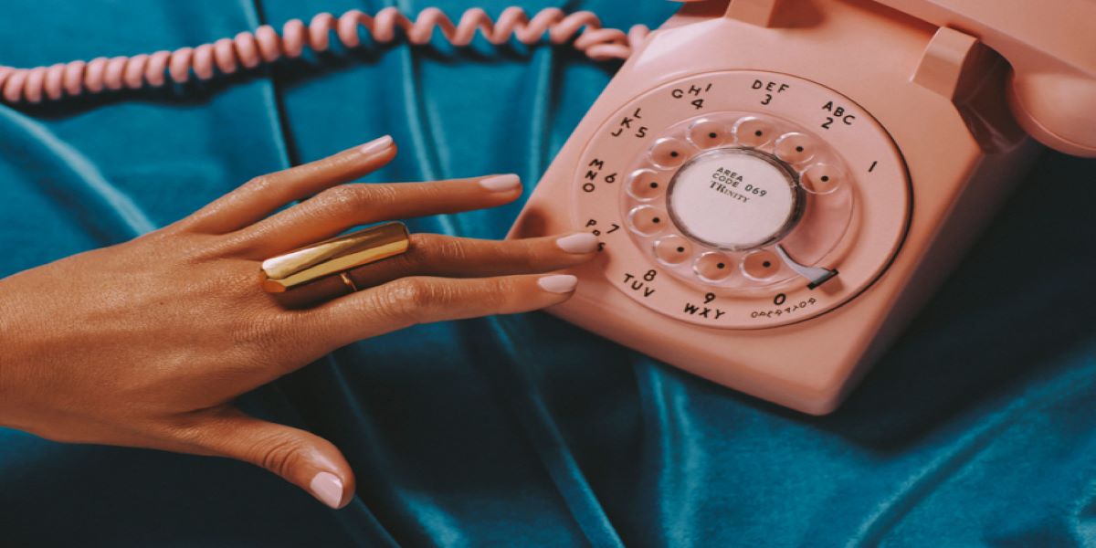 Give Your Gal A Discreet Vibrating Ring